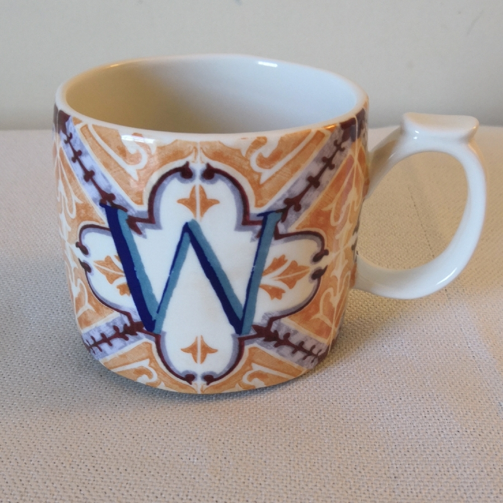 Anthropologie Mezzie Tile Monogram W White Yellow Ceramic Mug Cup